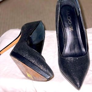 Practically New Aldo sz 37 Black Sparkling Shoes